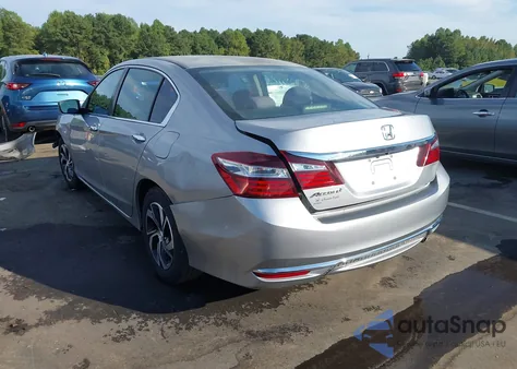 2017 Honda Accord Lx z USA, uszkodzony, nr VIN 1HGCR2F38HA222549